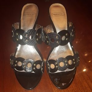 Harolds Shoes size 9